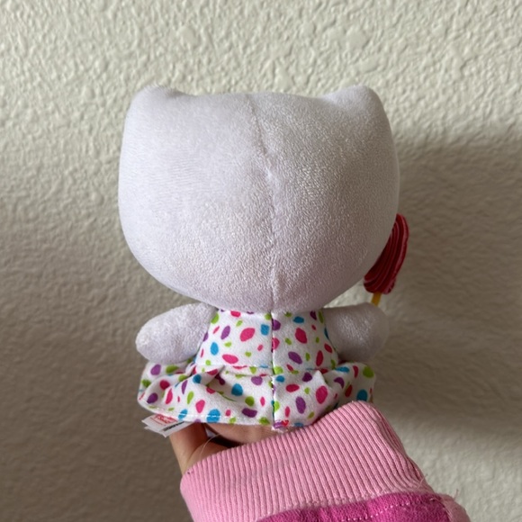 HELLO KITTY holding Lollipop Plush 5in - Picture 3 of 4